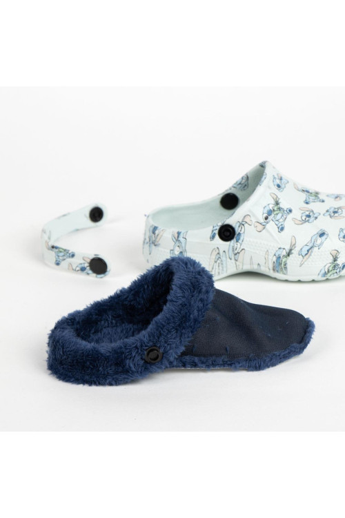 Crocs invierno STITCH